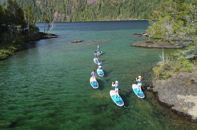 1.5 hour guided SUP tour on the pristine waters of Cowichan Lake - The 90-minute route: islands, emerald water, and mossy cliffs