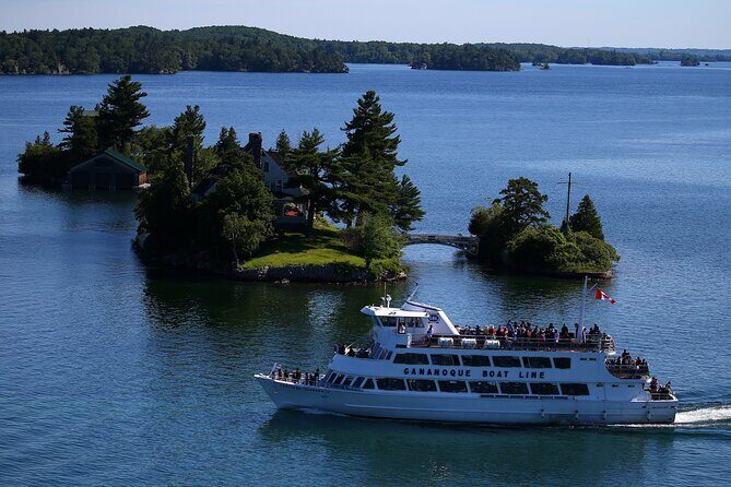 1-Hour 1000 Islands Cruise from Gananoque - Should you book this 1-hour Gananoque cruise?