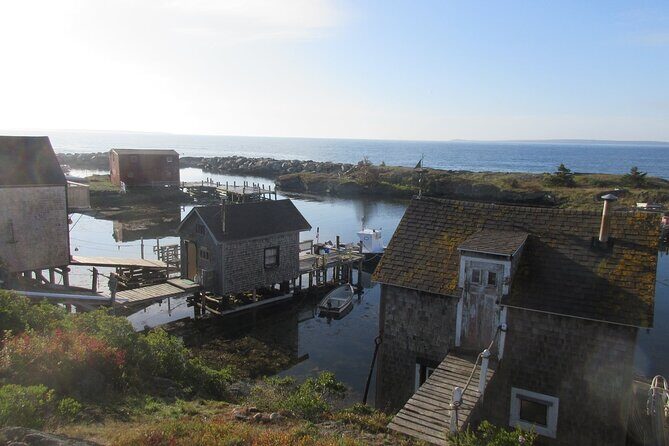 1 Hour Blue Rocks Excursions from Lunenburg - Why Blue Rocks is the perfect match for a short Lunenburg day