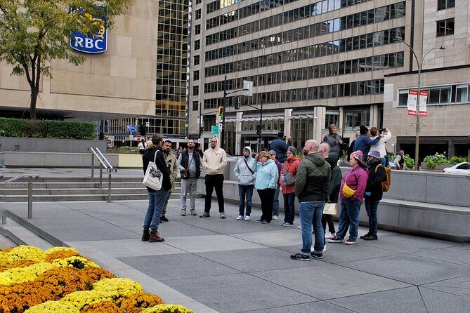1 Hour Downtown Montreal Tour - Phillips Square and the New Downtown shift