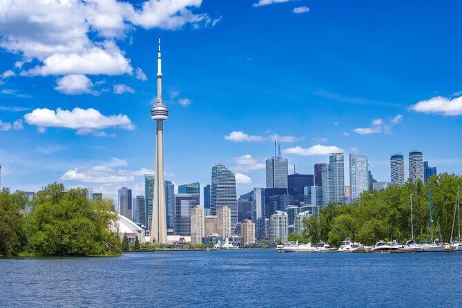 1-Hour Toronto Harbour Tour with Live Narration - Toronto Island Stops: Hanlan’s Point and the Stories Behind It