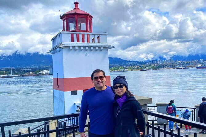 2 Unforgettable Hours in Vancouver - Granville Island’s market energy and artist spaces in 30 minutes