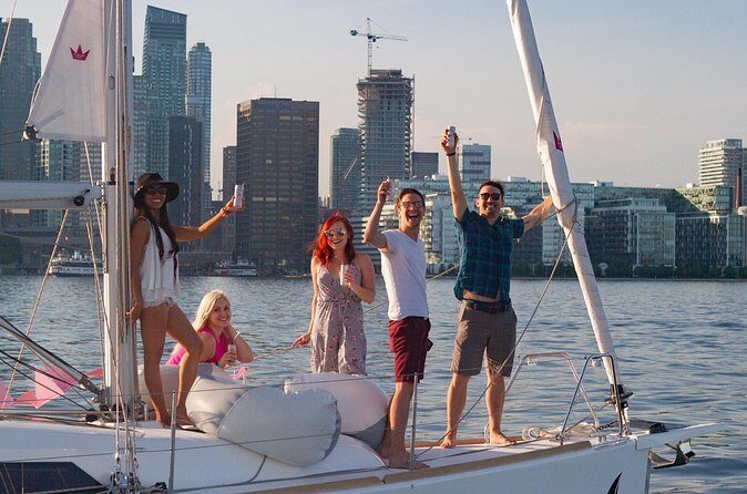 2hr Shared Sailing Experience in Toronto - Where You Go: Toronto Harbour Landmarks and Photo Moments