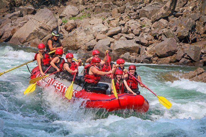 3.5 Hour Whitewater Rafting and Waterfall Adventure - Starting at 440 Eden Rd: Getting Ready to Stay Comfortable in Wet Gear