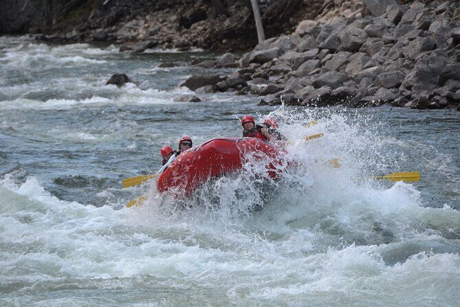 3.5 Hour Whitewater Rafting and Waterfall Adventure - Guides and On-River Training: How You Learn Fast Without Feeling Overwhelmed