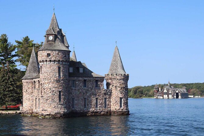 3 Day and 2 Night Tour: Toronto, 1000 Islands, and Niagara Falls - Hornblower Niagara City Cruises: The 20-Minute Voyage Close Up