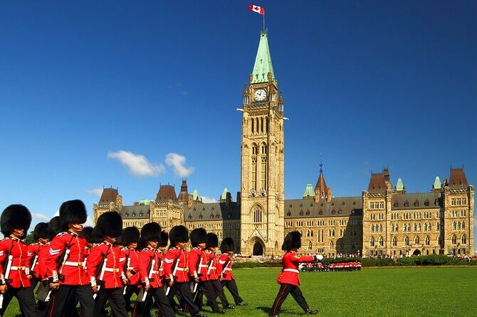 3-day Eastern Canada Tour from Toronto - Day 1: Kingston Briefing, Ottawa Landmarks, and a Montreal Photo Stop