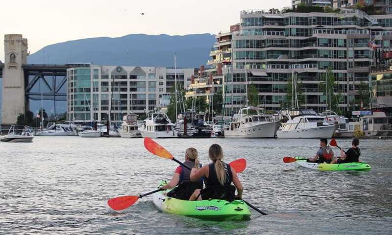 3 Hour Kayak in Vancouver with Coffee on the Beach - The beach stop: coffee, snack, and an easy reset