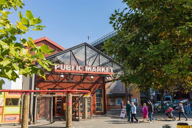3 hours Private Vancouver Tour-from YVR Airport or Cruise Port - Steam Clock and Canada Place: quick icons, strong payoff