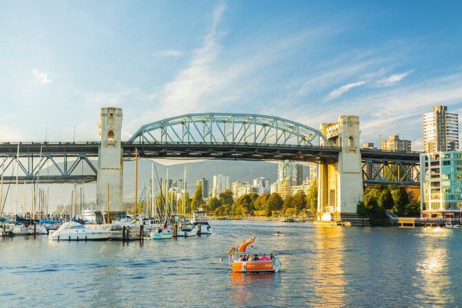 3 hours Private Vancouver Tour-from YVR Airport or Cruise Port - Hollow Tree and Girl in a Wetsuit: nature plus playful icons