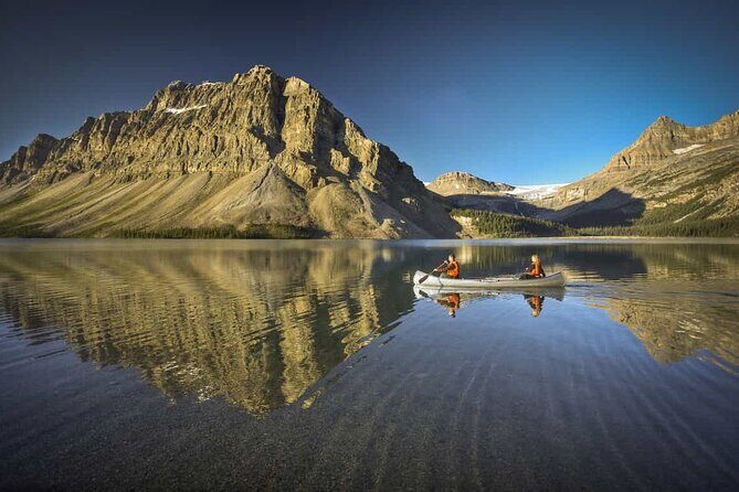 4-Day Authentic Jasper and Columbia Icefield Tour Package - Day 2: Banff to Jasper, Lake Louise to Bow Lake to the Skywalk View
