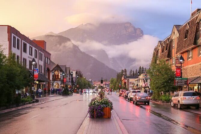 4-Day Rockies Discovery Tour Package, Banff, Jasper, and Yoho - Day 1 in Banff: Bow Falls, Fairmont photos, and Johnston Canyon