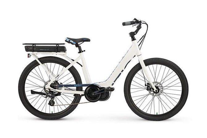 4 Hour Electric Bike Rental in Quebec City with Itineraries - Your e-bikes: pedal assist, helmet, lock, and the throttle question