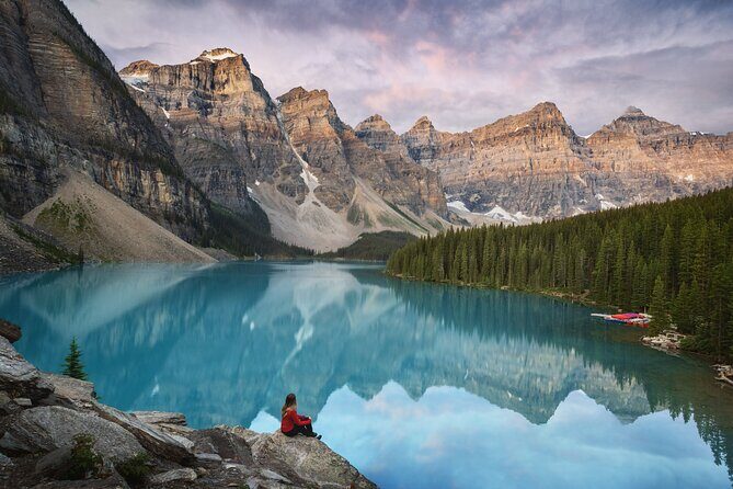 5-Day Banff Self-Guided package with Moraine & Lake Louise Tour - Your Banff home base: 4 nights with breakfast (and shared rooms)