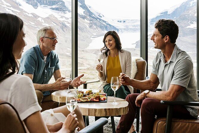 5 Day Rockies Mountains and Glaciers Tour, Icefield Parkway Hotel - Lake Louise and Moraine Lake: Two Icons, One Day’s Rhythm