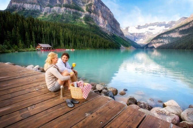 5-Day Rocky Mountaineer Train Tour, From Vancouver to Rockies - Price and value: who this is worth it for