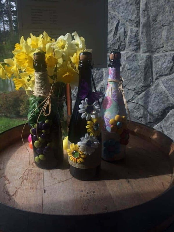 6-Hour Victoria to Cowichan Wine Tour - Transportation, timing, and group vibe on a 14-passenger van