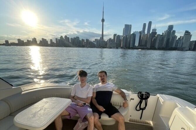 60-Minute Toronto Luxury Yacht Sightseeing Prosecco Cruise! - Crew Style Matters: Captains, Photo Help, and Safety First