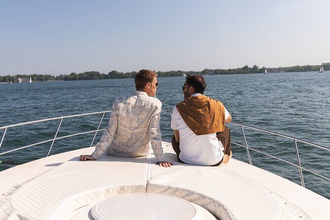 60-Minute Toronto Luxury Yacht Sightseeing Prosecco Cruise! - Logistics That Matter: Tickets, Duration, and Getting On the Water