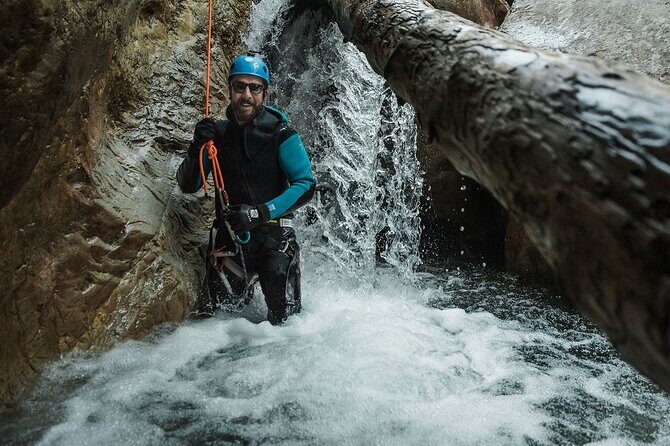 Adrenaline Canyoning Tour - Timing and group size: why the day feels controlled