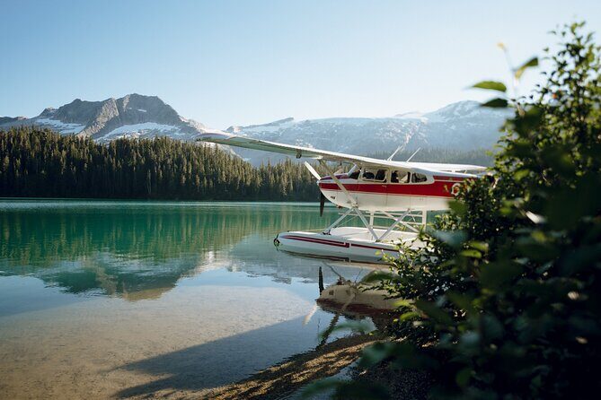 Alpine Lake Flightseeing Experience from Squamish - Quick hits before you fly