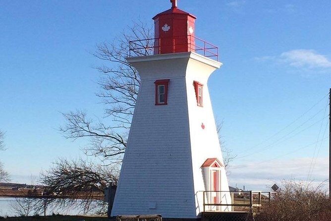 Amazing PEI Experience 5 passengers only - Starting in Charlottetown: Confederation Stories and Victorian Streets