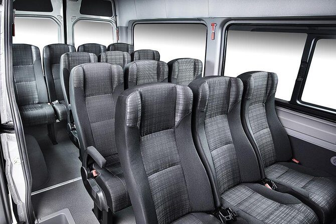 Arrival Private Transfer Vancouver YVR or Cruise Port to Vancouver by Minibus - Should you book this private transfer with Rhomtrip?