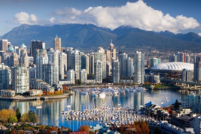 Arrival Transfer: Vancouver Airport YVR - Vancouver by Luxury SUV - Finding Your Driver at YVR Without Wandering for 45 Minutes
