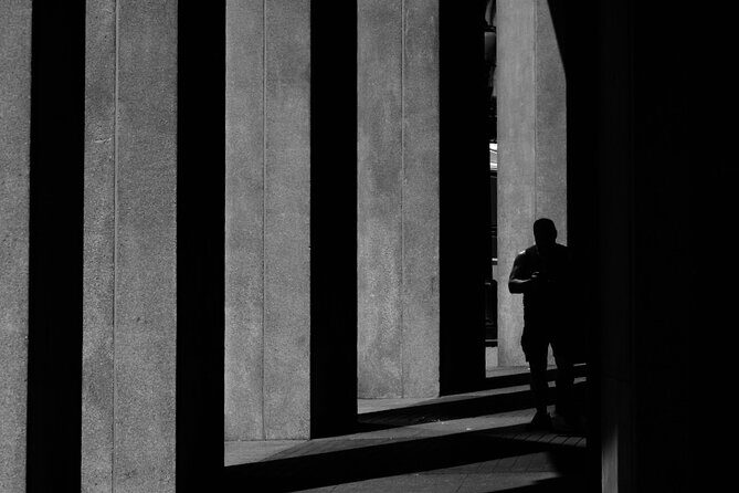 Art of Street Photography Guided Walk - What You Need to Bring (Photography Equipment Is Not Included)