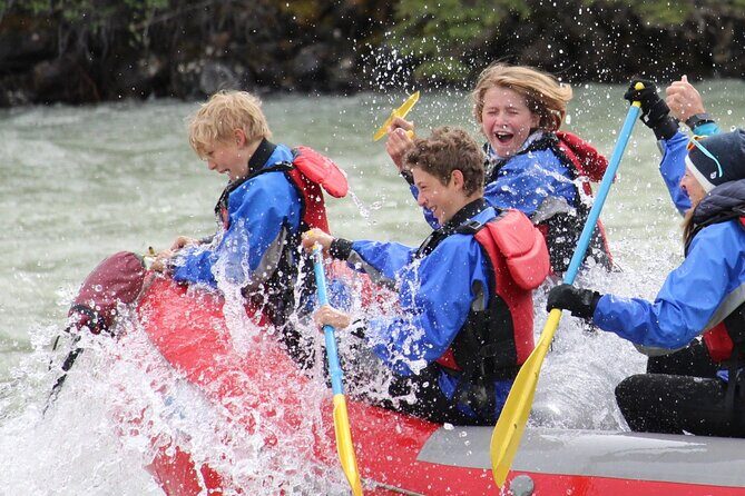 Athabasca Expressway Whitewater Rafting - On the water: what five Class II rapids feels like