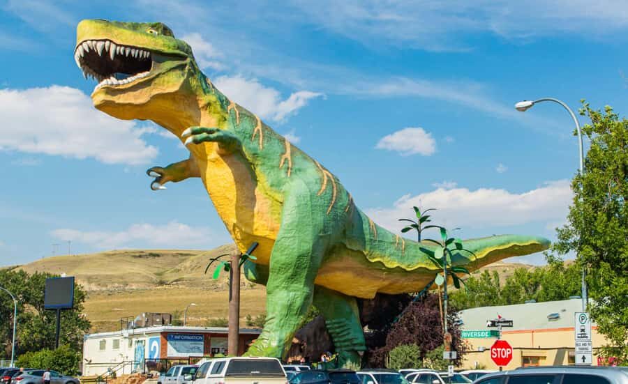 Badlands Tour: Drumheller with Museum, Hoodoos & Coal Mine - Horseshoe Canyon: The Badlands at Full Drama