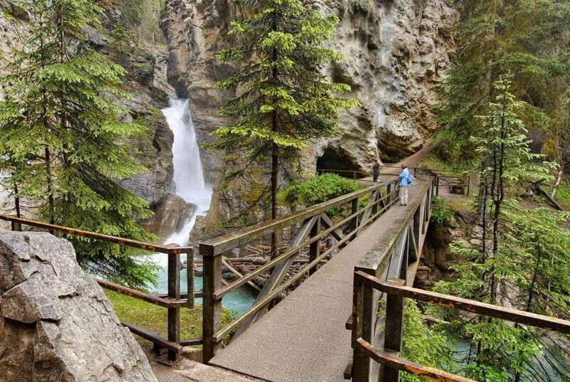 Banff: 4-Hour E-Bike and Walking Tour in Johnston Canyon - Johnston Canyon Lower Falls: what you’ll see and what to watch for