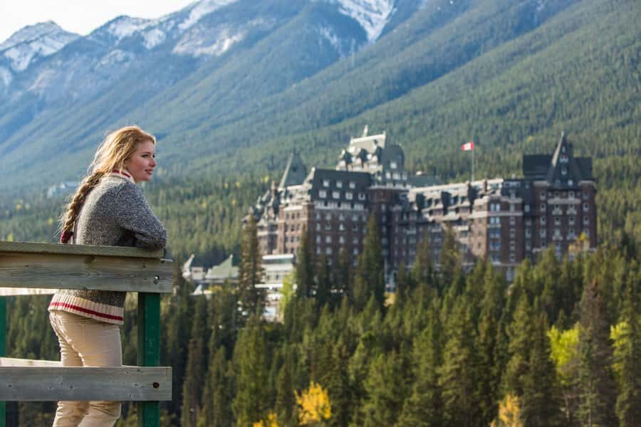 Banff: Banff Town, Gondola, and Canyon Day Tour - Guide quality and languages: what you’re set up for