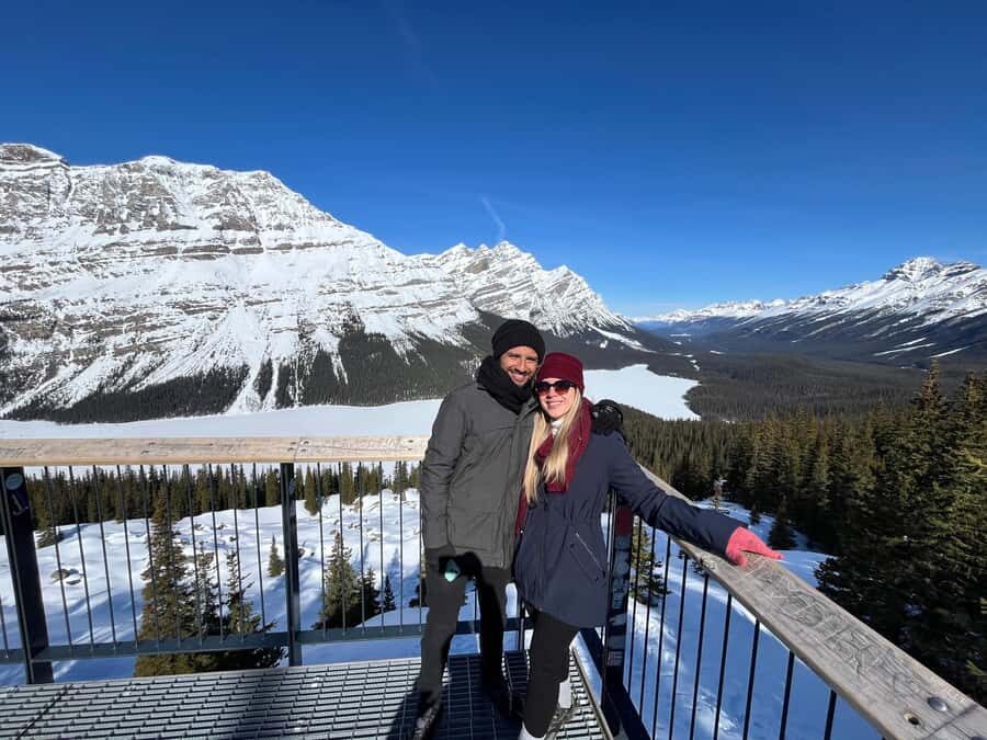 Banff/Calgary: Louise, Moraine/Bow, Emerald & Peyto 4 Lakes - Lake Louise: the famous view, with guided time to slow down