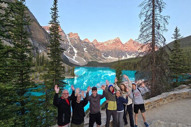 Banff/Canmore Moraine Lake & Lake Louise– Hike, Canoe or Sightsee - Wildlife spotting rules: how to see more and stress less