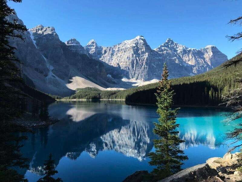 Banff/Canmore- Moraine Lake & Louise-Morning or Sunset Tour - Timing is the whole game at Moraine and Lake Louise
