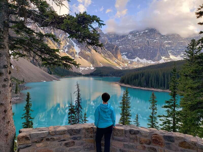 Banff/Canmore- Moraine Lake & Louise-Morning or Sunset Tour - Sunset Glow option: 1 hour at each lake, plus more calm