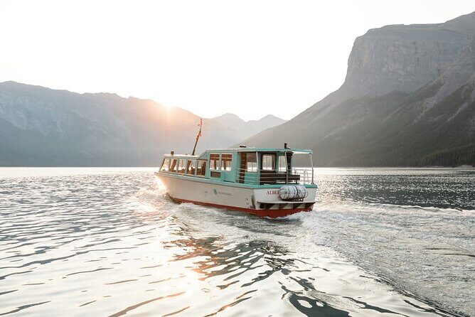 Banff/Canmore:Gondola,Hot Water Spring,Bow Fall,Iconic Lakes Tour - Banff Avenue: 90 minutes of town energy and easy wandering