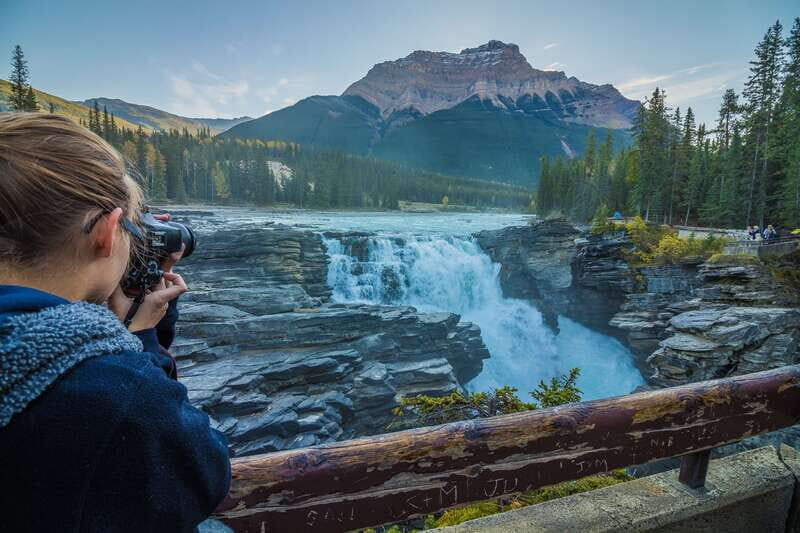 Banff: Explore Banff & Jasper National Parks (4-Days) - Price and logistics: what $1,076 actually buys you