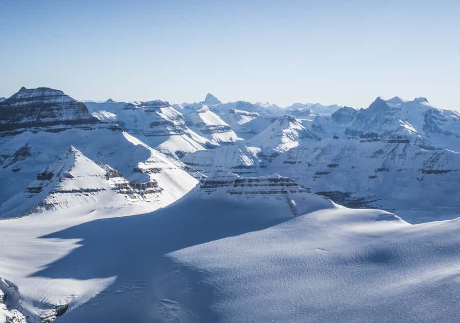 Banff/Jasper: Canadian Rockies Helicopter & Snowshoe Tour - Your alpine landing: 2 meters of snow or the Cline River confluence