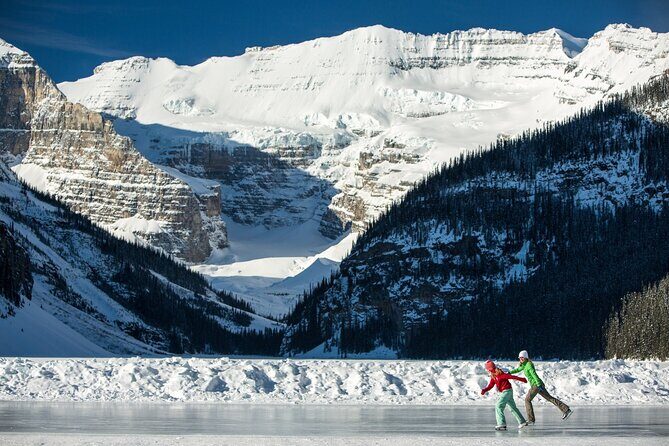 Banff, Lake Louise and Johnston Canyon - Winter Wonderland Tour - Finishing in Banff: A Short Finale With Local Details