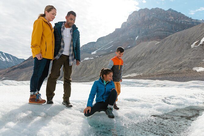 Banff: Lake Louise, Marble Canyon, Bow Lake, Peyto Lake Tour - How the Guide Makes the Day Feel Worth It