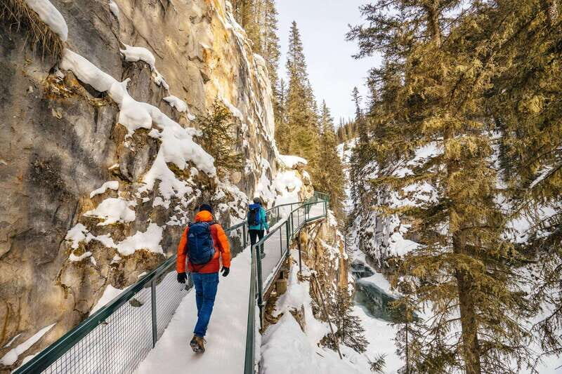 Banff, Lake Louise, Marble Canyon & Yoho National Parks Tour - Banff, Yoho, and Kootenay in One Coach Day