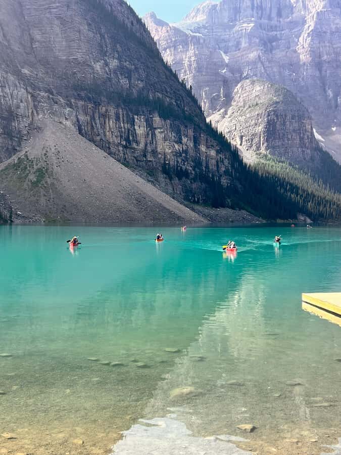 Banff: Lake Louise, Moraine, Emerald Lake & Canyon Day Trip - Banff Town, Lake Minnewanka, and Two Jack Lake (late season shift)