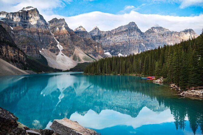 Banff Lake Louise Moraine & Emerald Lake Tour - Key highlights before you go