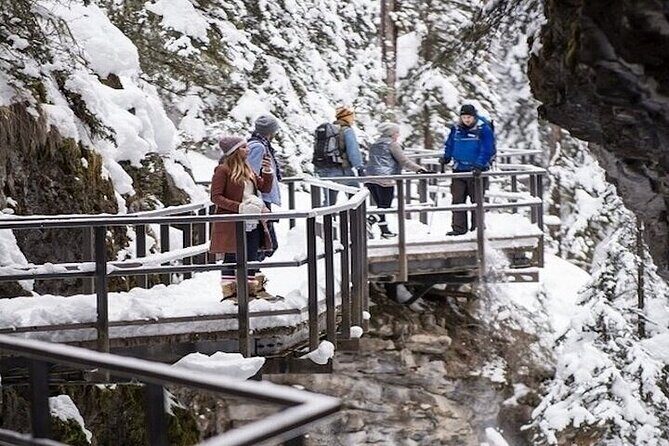 Banff, Lake Louise & Yoho National Parks 2-Day Tour - Day 1: Sulphur Mountain, Bow Falls, and the Banff viewpoint loop