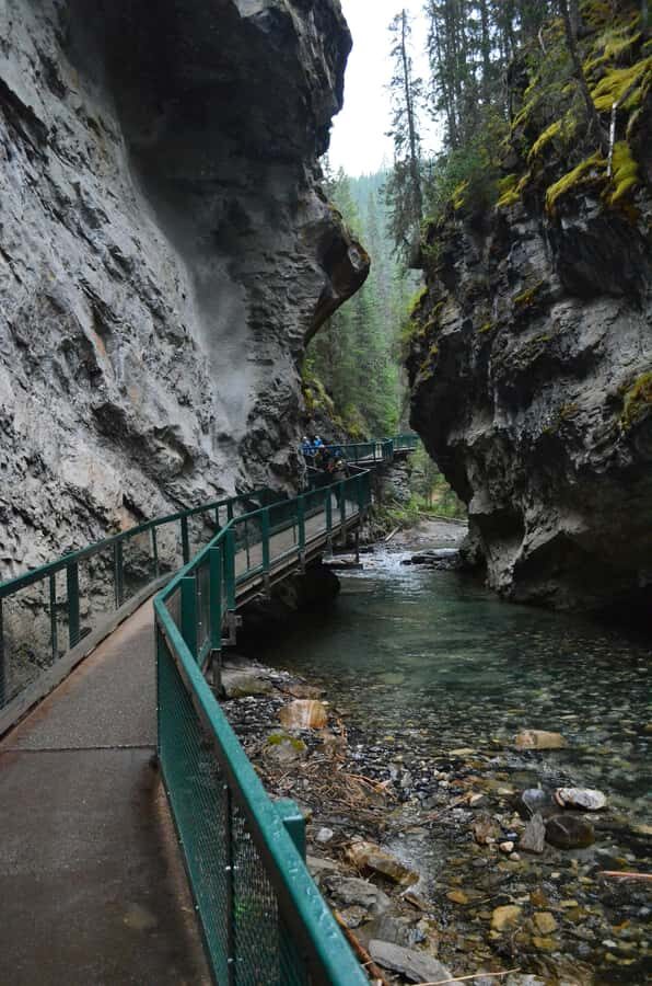 Banff: Lake Louise,Lake Minnewanka,Emerald Lake & Banff Town - Natural Bridge and the Kicking Horse River: A Quick Lesson in Power