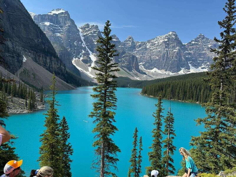 Banff. Moraine, Lake Louise ,Emerald & Johnston Canyon tour - Lake Louise: glacier-fed views and the value of one full hour