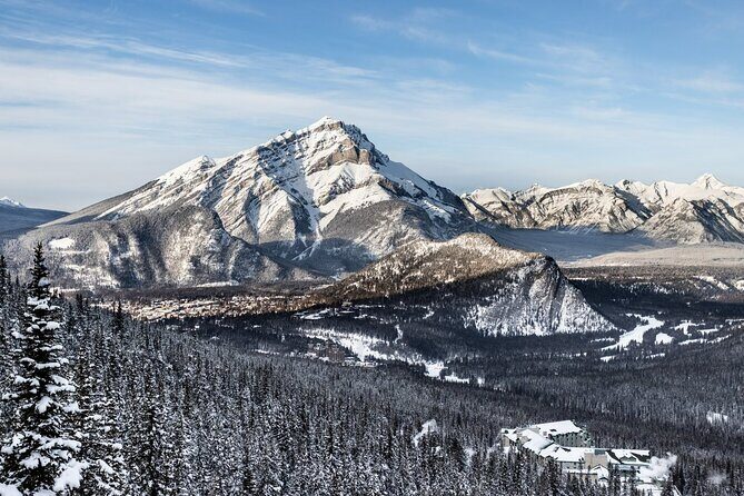 Banff National Park & Lake Louise FULL DAY PRIVATE TOUR - Quick scenic hits: Bow Falls and Surprise Corner
