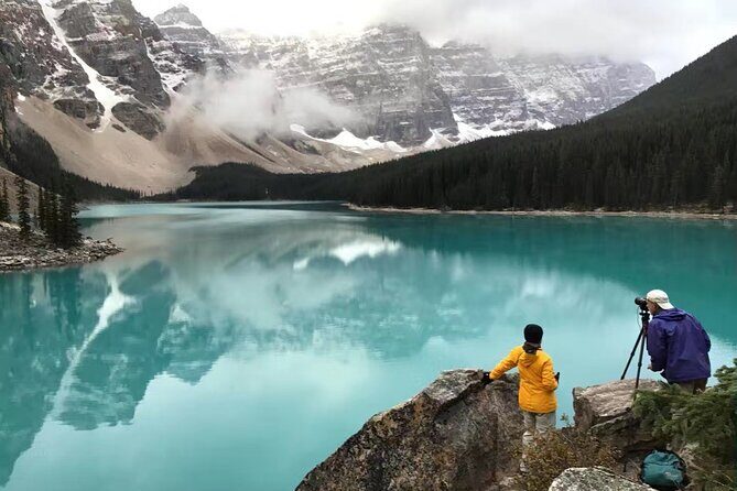 Banff National Park Moraine Lake and Lake Louise Explorer Tour - Lake Louise stop: what you’ll do with your 60 minutes